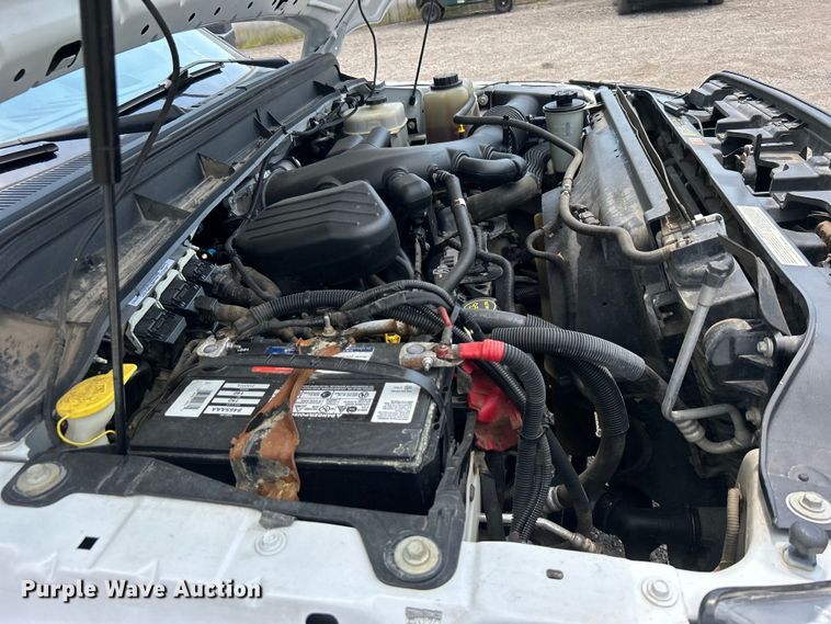 image for item EG0974 2012 Ford F450 Super Duty bucket truck