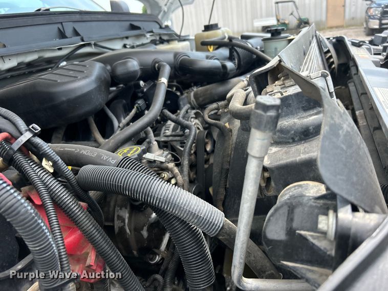 image for item EG0974 2012 Ford F450 Super Duty bucket truck