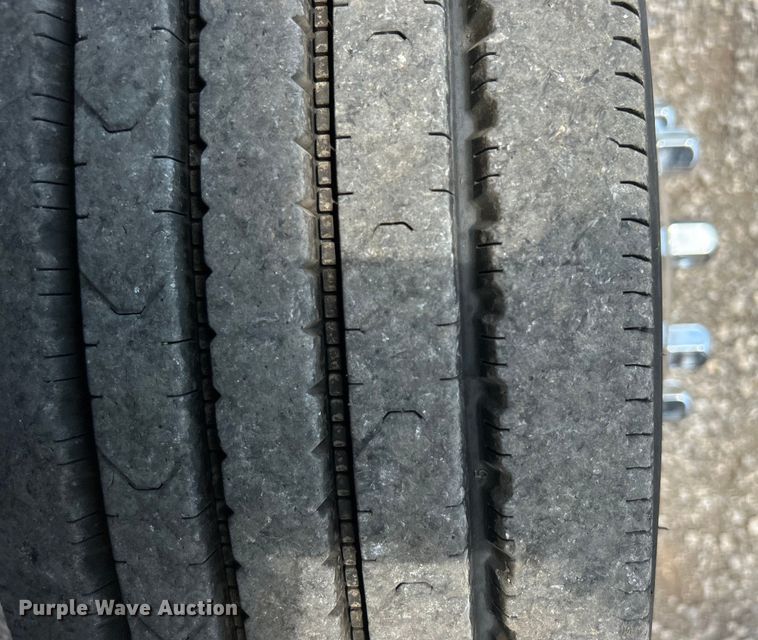 image for item EG0974 2012 Ford F450 Super Duty bucket truck