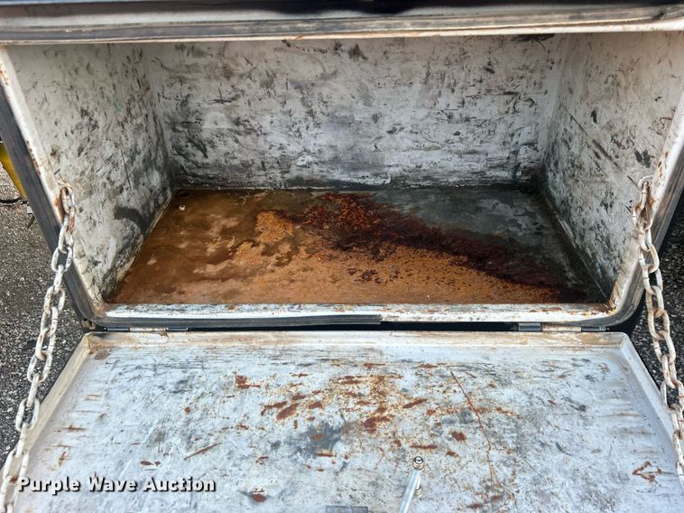 image for item EG1015 2007 Sterling Acterra pressure digger truck