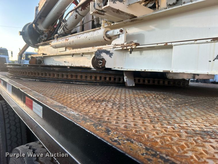 image for item EG1015 2007 Sterling Acterra pressure digger truck