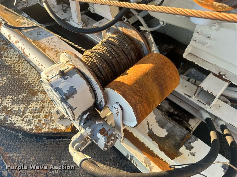 image for item EG1015 2007 Sterling Acterra pressure digger truck