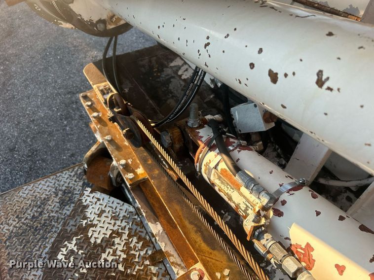 image for item EG1015 2007 Sterling Acterra pressure digger truck