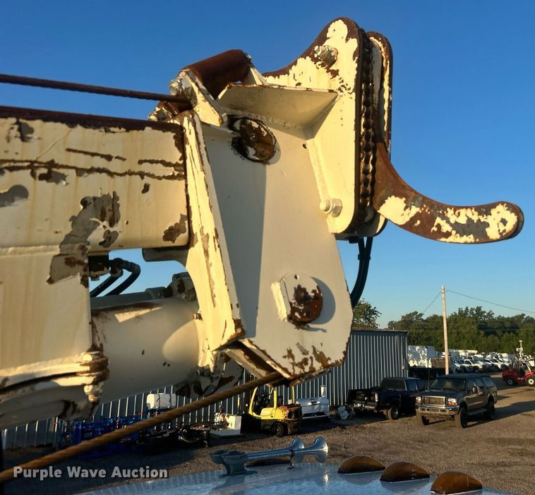 image for item EG1015 2007 Sterling Acterra pressure digger truck