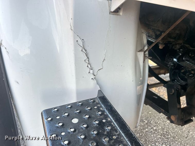 image for item EG1015 2007 Sterling Acterra pressure digger truck