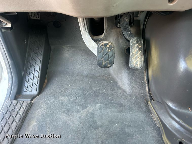 image for item EG1015 2007 Sterling Acterra pressure digger truck