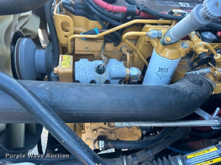 image for item EG1015 2007 Sterling Acterra pressure digger truck