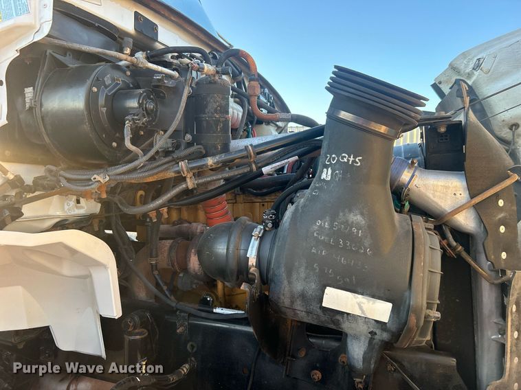 image for item EG1015 2007 Sterling Acterra pressure digger truck