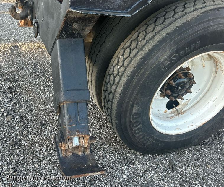 image for item EG1015 2007 Sterling Acterra pressure digger truck