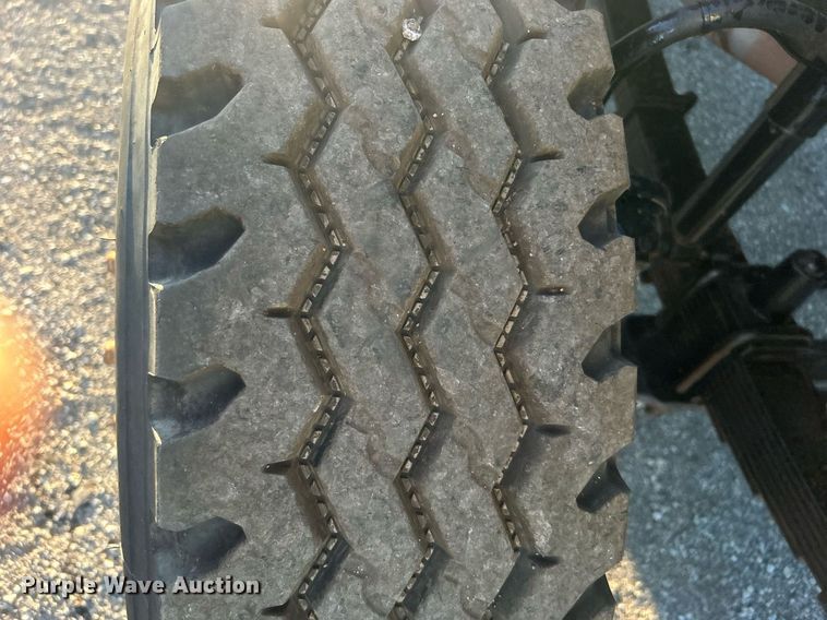 image for item EG1015 2007 Sterling Acterra pressure digger truck