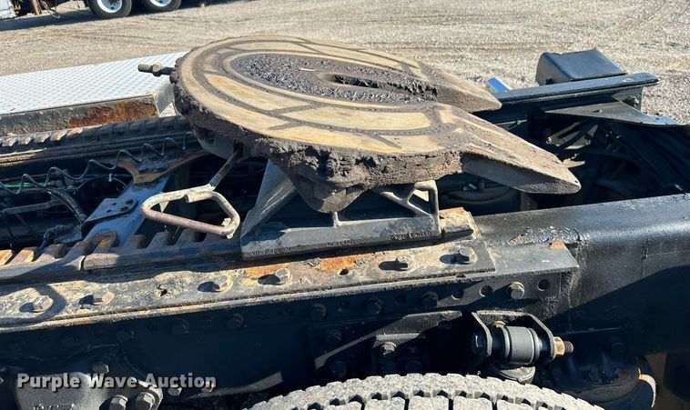 image for item EG1018 2011 Western Star 4900 crane truck