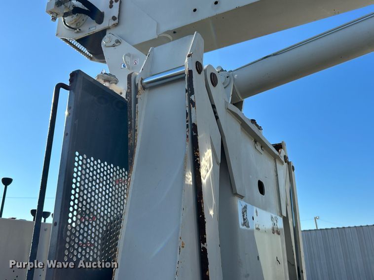 image for item EG1018 2011 Western Star 4900 crane truck