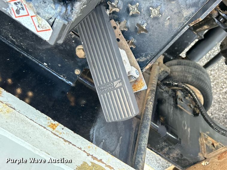 image for item EG1018 2011 Western Star 4900 crane truck