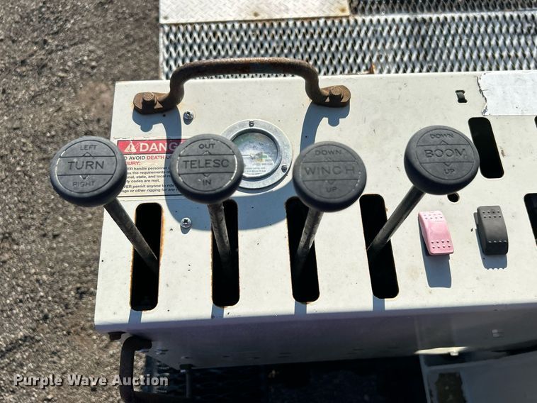 image for item EG1018 2011 Western Star 4900 crane truck