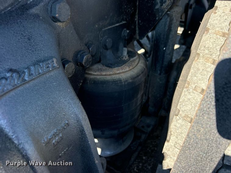 image for item EG1018 2011 Western Star 4900 crane truck