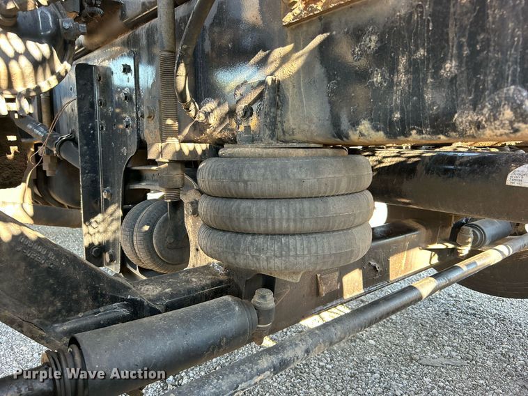 image for item EG1018 2011 Western Star 4900 crane truck