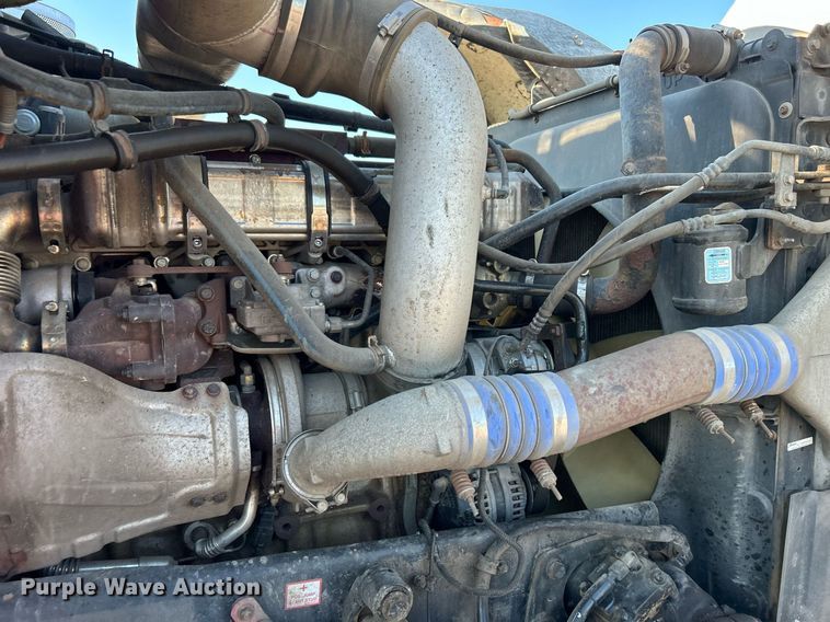 image for item EG1018 2011 Western Star 4900 crane truck