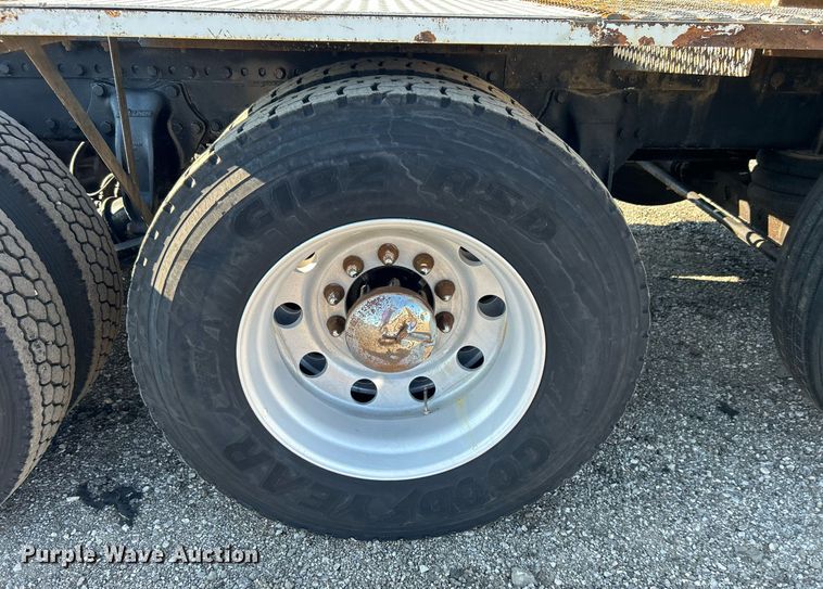 image for item EG1018 2011 Western Star 4900 crane truck