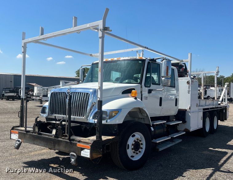 image for item EG1022 2005 International  7509 crane truck