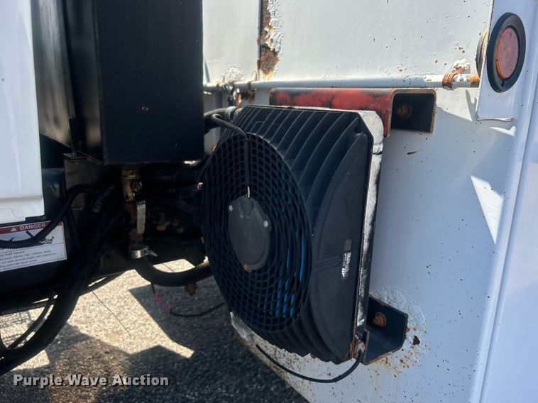 image for item EG1022 2005 International  7509 crane truck