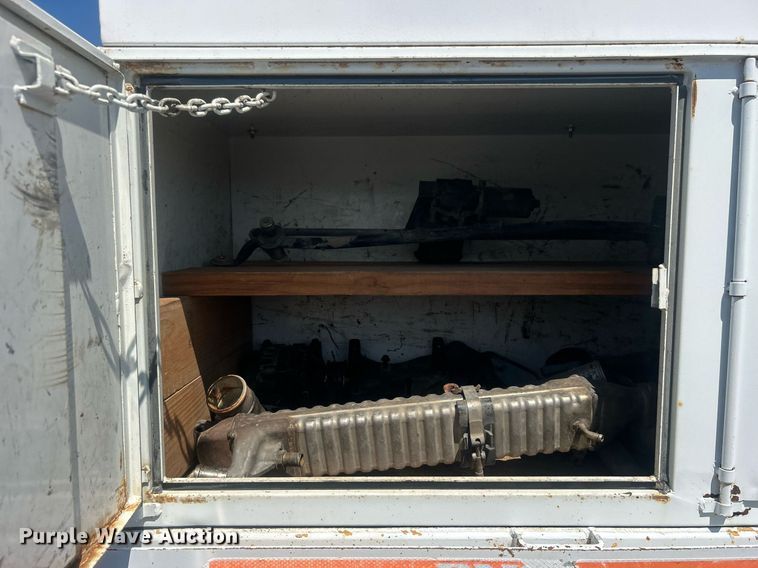 image for item EG1022 2005 International  7509 crane truck