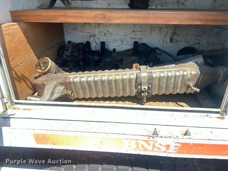 image for item EG1022 2005 International  7509 crane truck