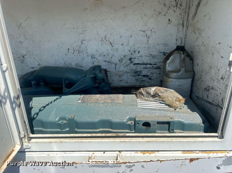 image for item EG1022 2005 International  7509 crane truck