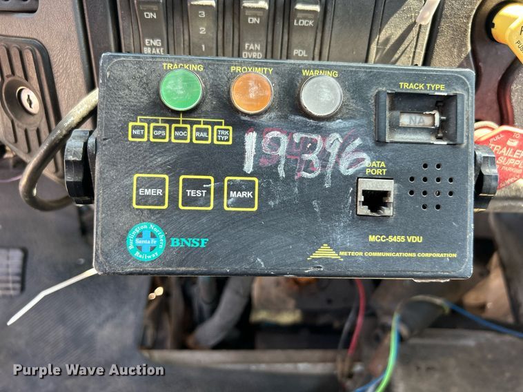 image for item EG1022 2005 International  7509 crane truck