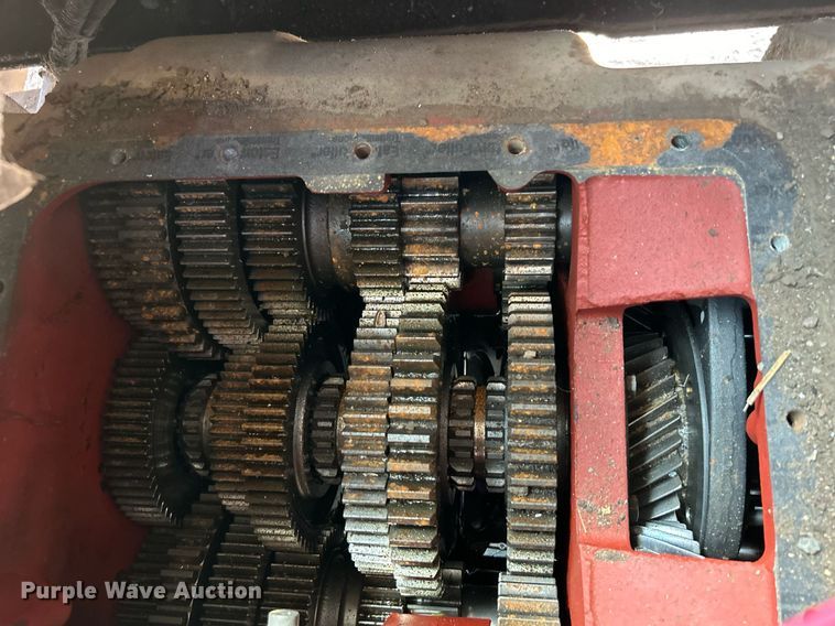 image for item EG1022 2005 International  7509 crane truck