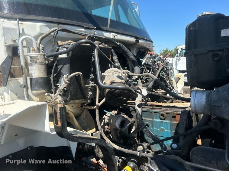 image for item EG1022 2005 International  7509 crane truck