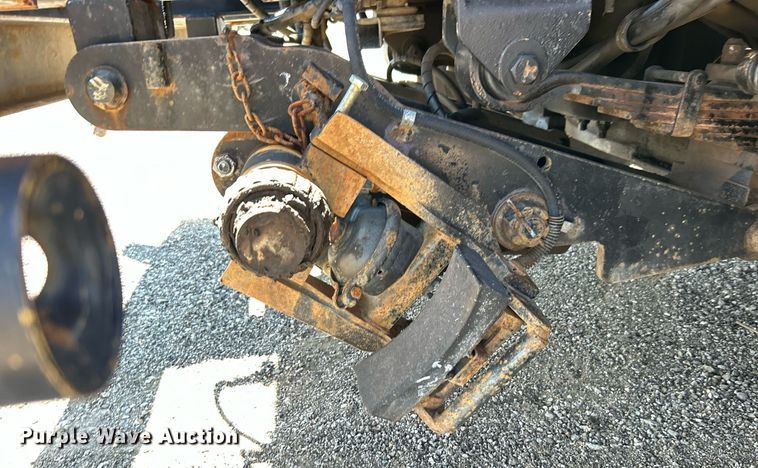 image for item EG1022 2005 International  7509 crane truck