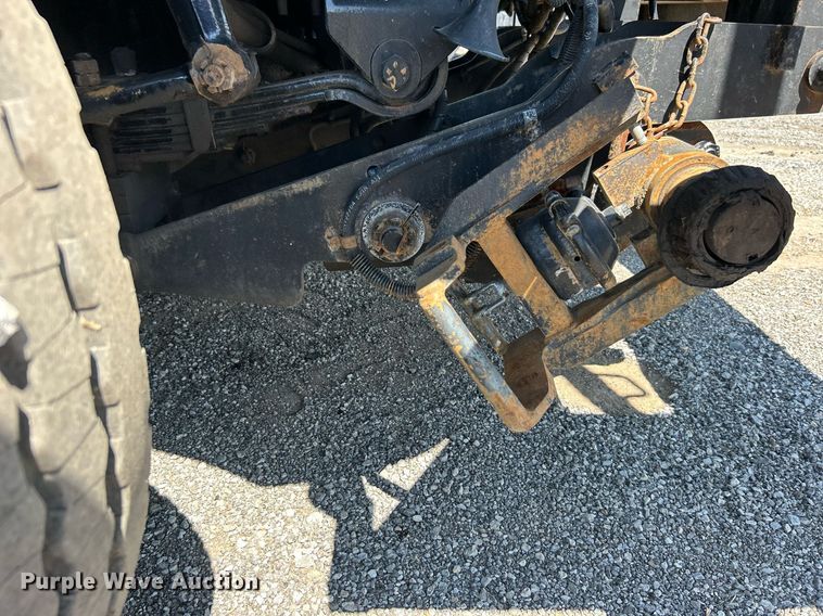 image for item EG1022 2005 International  7509 crane truck