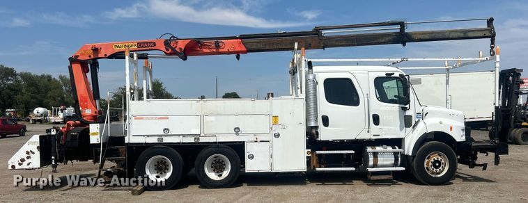 image for item EG1034 2007 Freightliner  Business Class M2 crane truck