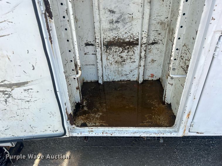 image for item EG1034 2007 Freightliner  Business Class M2 crane truck