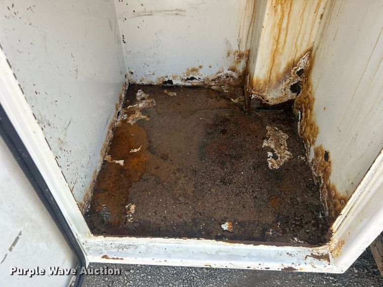 image for item EG1034 2007 Freightliner  Business Class M2 crane truck