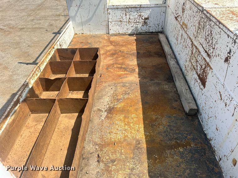 image for item EG1034 2007 Freightliner  Business Class M2 crane truck