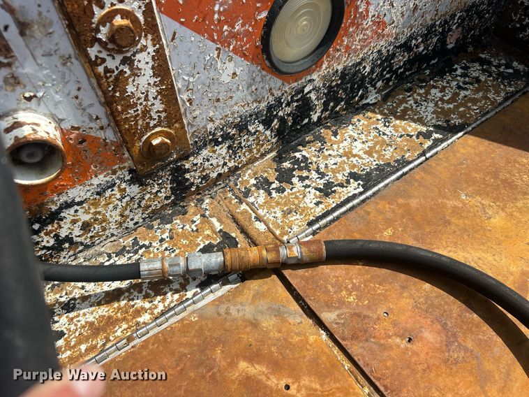 image for item EG1034 2007 Freightliner  Business Class M2 crane truck