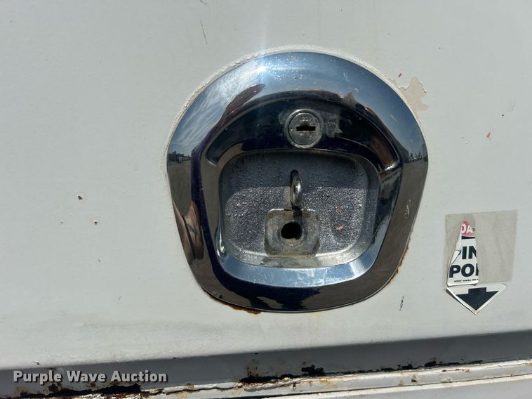 image for item EG1034 2007 Freightliner  Business Class M2 crane truck