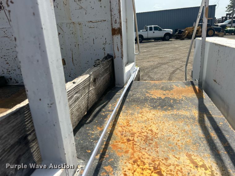 image for item EG1034 2007 Freightliner  Business Class M2 crane truck