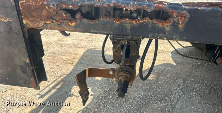 image for item EG1034 2007 Freightliner  Business Class M2 crane truck