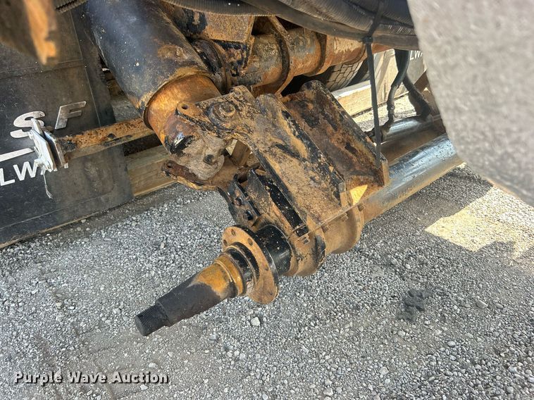 image for item EG1034 2007 Freightliner  Business Class M2 crane truck