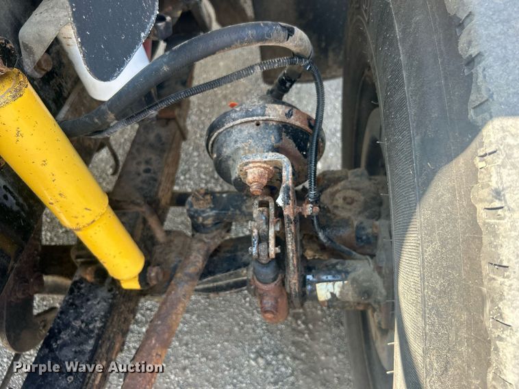 image for item EG1034 2007 Freightliner  Business Class M2 crane truck