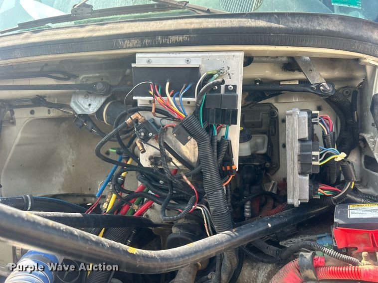 image for item EG1034 2007 Freightliner  Business Class M2 crane truck