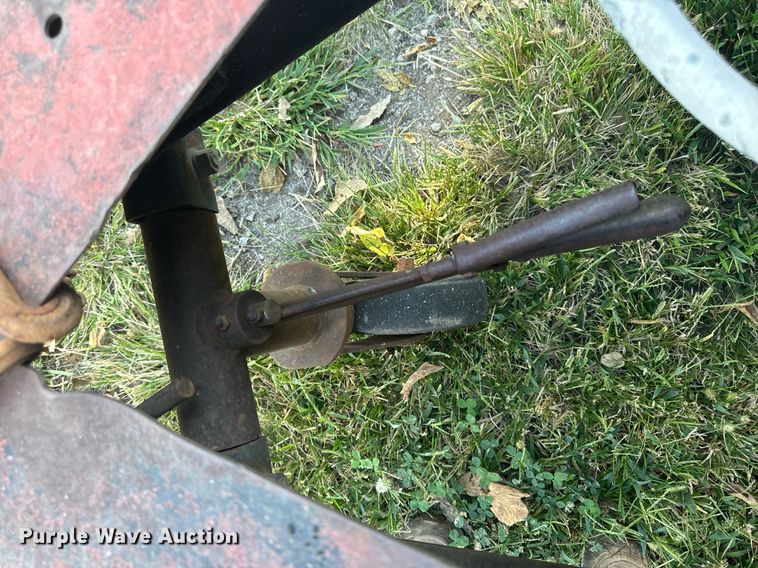 image for item EG6674 Gordon Smith and Co 100 air compressor