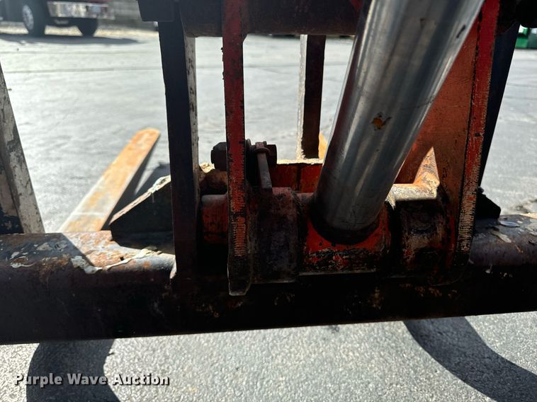 image for item EG6716 1994 Sky Trak 8042 telehandler