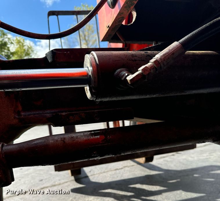 image for item EG6716 1994 Sky Trak 8042 telehandler