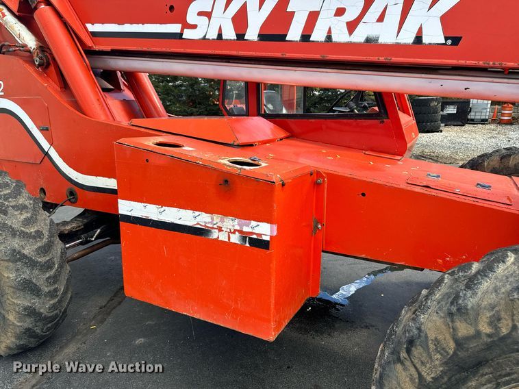 image for item EG6716 1994 Sky Trak 8042 telehandler