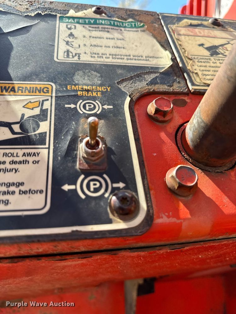 image for item EG6716 1994 Sky Trak 8042 telehandler