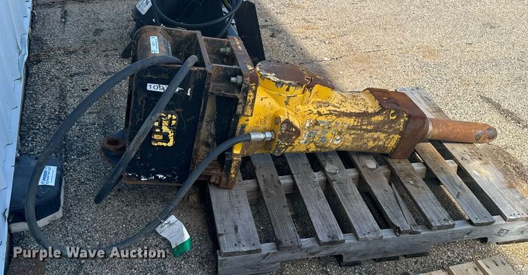 image for item EG6717 2019 Epiroc SB 452 breaker