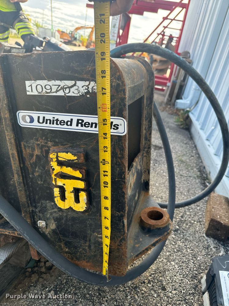 image for item EG6717 2019 Epiroc SB 452 breaker